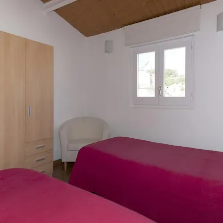 Apartment Centre